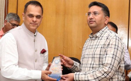 जनगणना 2026: स्वगणना अभियान में जयपुर जिला प्रदेश में अव्वल, मुख्य सचिव ने जिला कलेक्टर और नगर निगम आयुक्त को किया सम्मानित