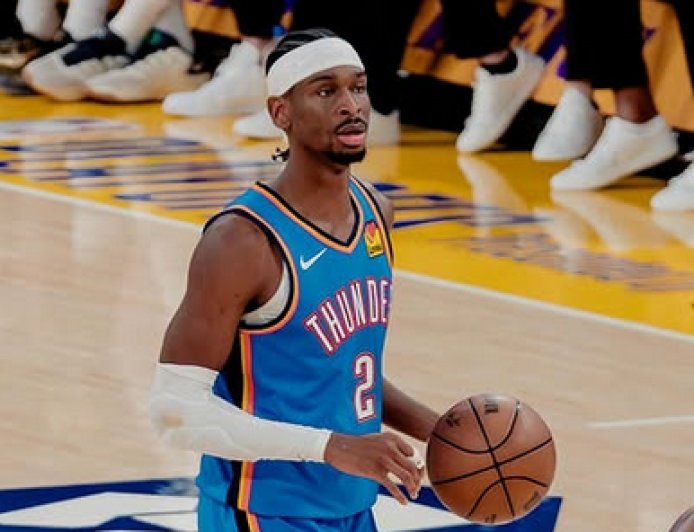एनबीए अपडेट: शाई गिल्जियस-अलेक्जेंडर लगातार दूसरी बार बने NBA MVP; दिग्गज खिलाड़ियों के खास क्लब में बनाई जगह