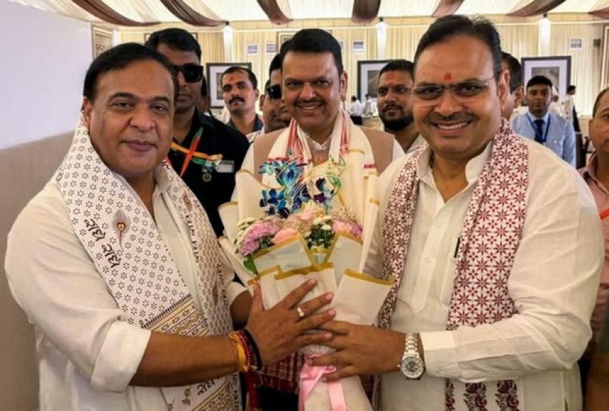 गुवाहाटी में शपथ ग्रहण समारोह: मुख्यमंत्री भजनलाल शर्मा ने डॉ. हिमंत बिस्वा सरमा को दी बधाई; असम में नई सरकार का आगाज