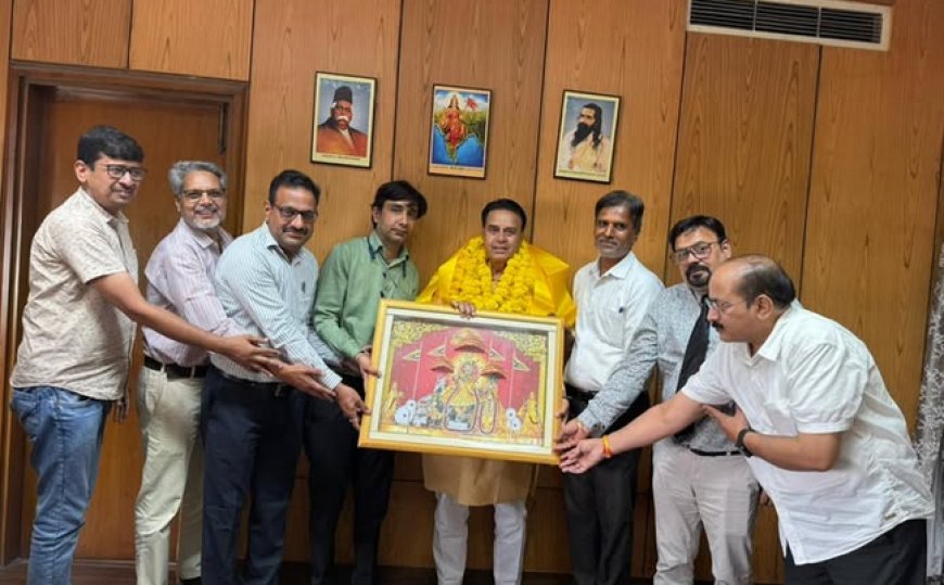 प्रदेश में नवीन आपराधिक कानूनों का आगाज: राजस्थान विधि सेवा के अधिकारियों ने विधि मंत्री श्री जोगाराम पटेल का किया अभिनंदन