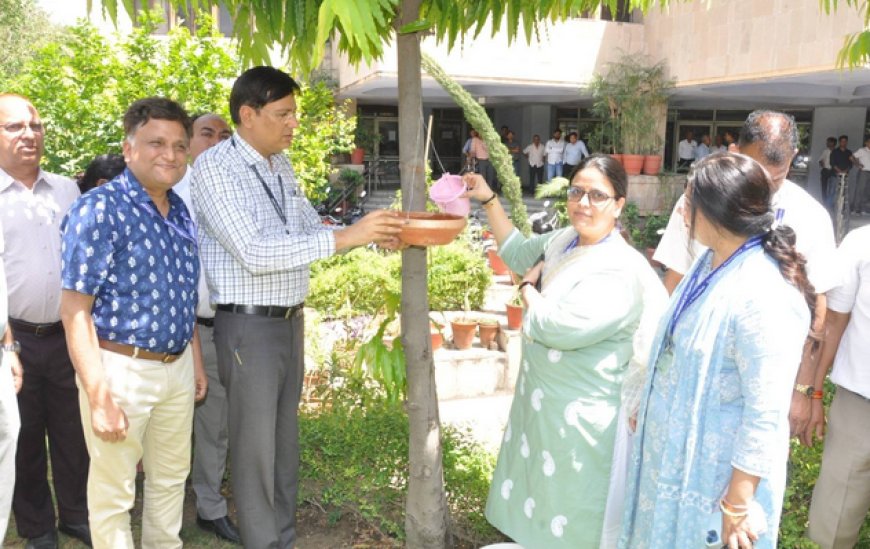 भीषण गर्मी में बेजुबानों के लिए सहारा बना सहकारिता विभाग: ‘परिंडा बांधो अभियान’ का आगाज