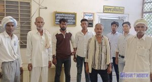 Karauli: अक्खे का पुरा में रास्ते पर अतिक्रमण और तलाई की गंदगी से ग्रामीण परेशान, SDO को ज्ञापन सौंप दी आंदोलन की चेतावनी